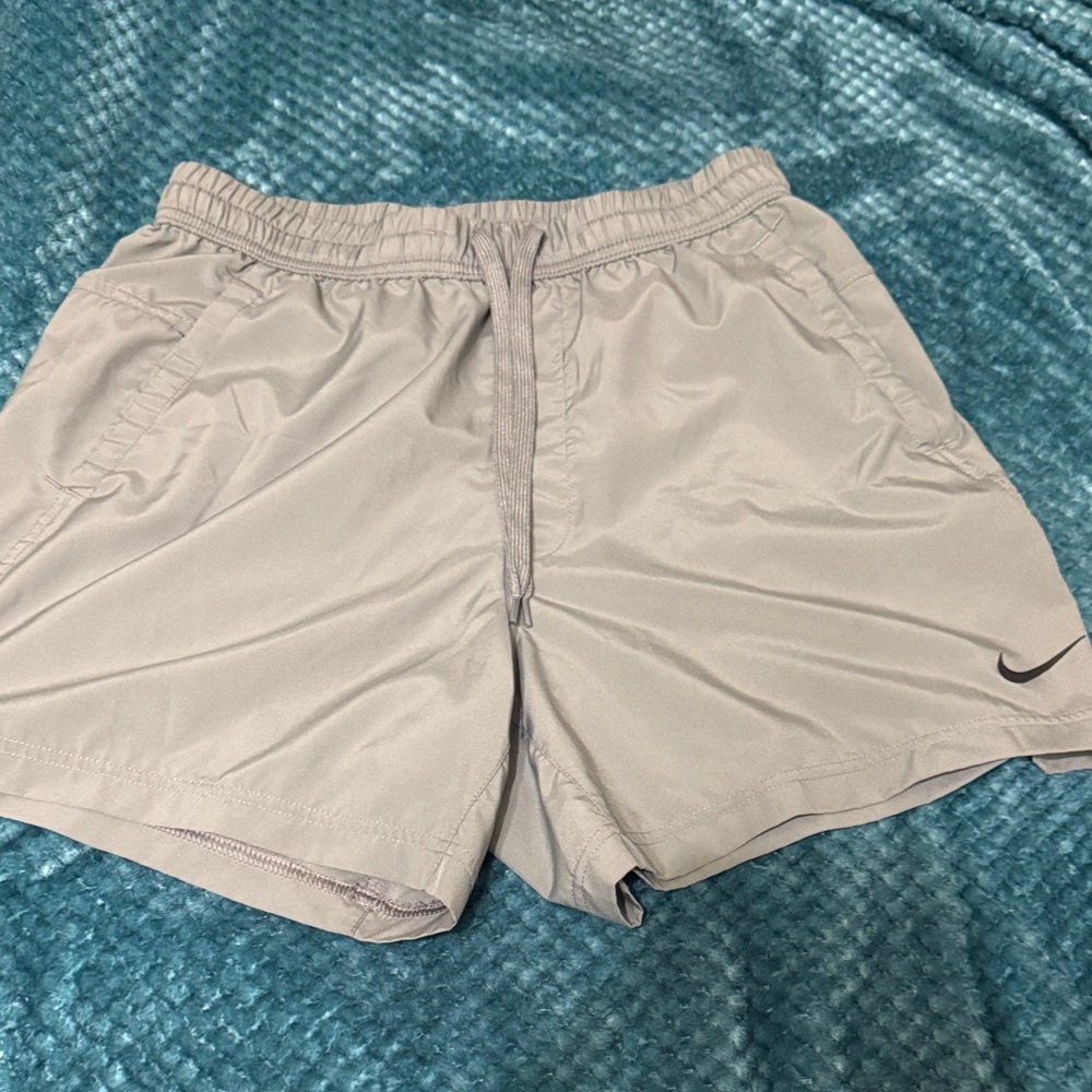 Nike Men's Light Taupe Performance Athletic Shorts